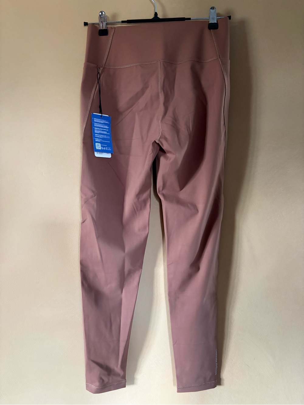 NWT Definite Articles Trimline ⅞ Legging - Picture 15 of 16